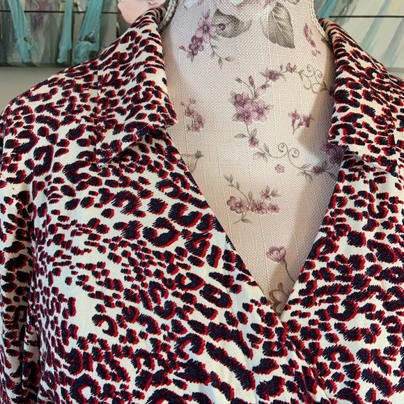 Tommy Hilfiger leopard print wrap dress. - Picture 3 of 6